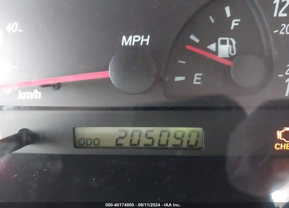 2004 TOYOTA CAMRY LE VIN: 4T1BE32K84U263874