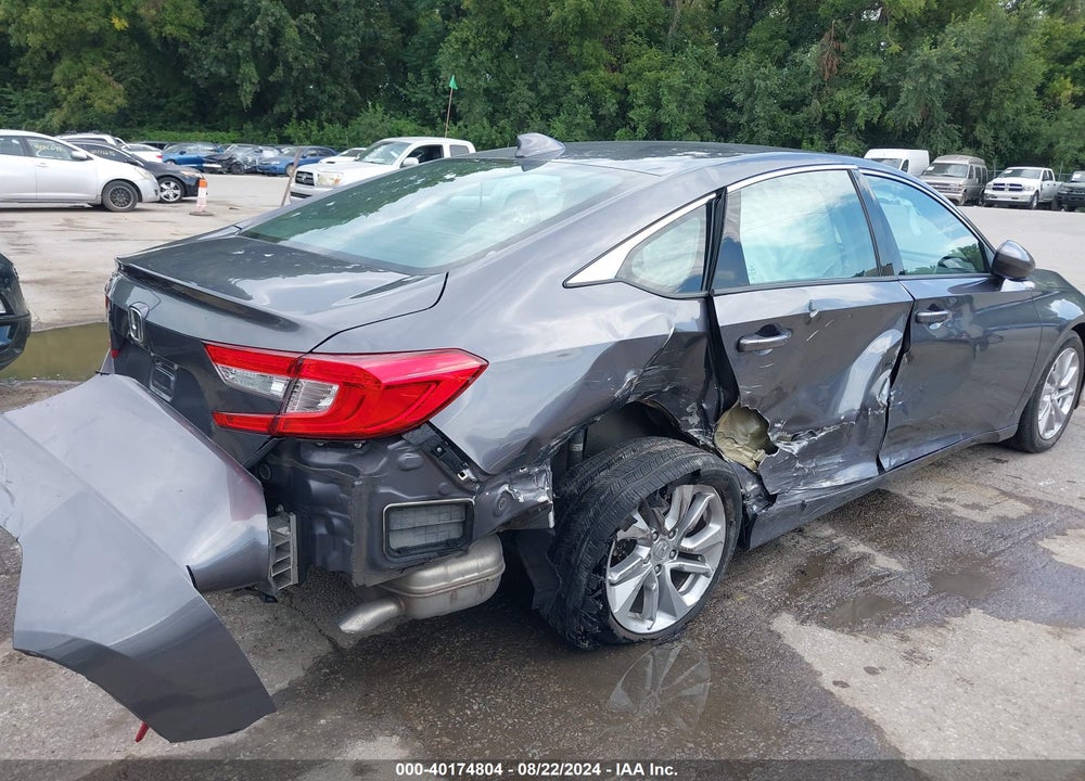 2018 HONDA ACCORD VIN: 1HGCV1F13JA130114