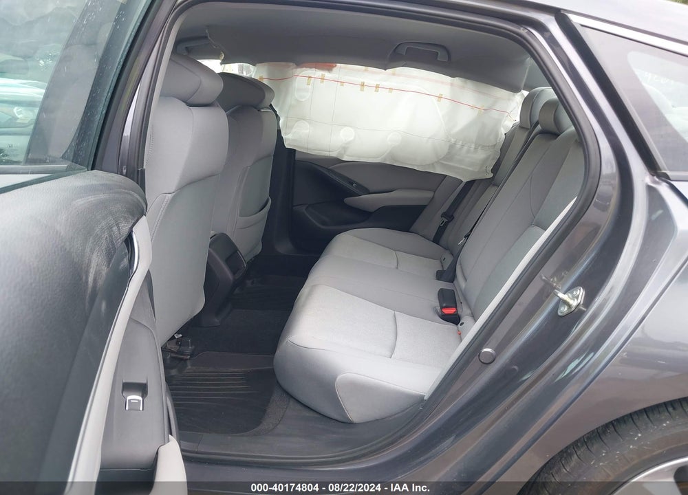 2018 HONDA ACCORD VIN: 1HGCV1F13JA130114