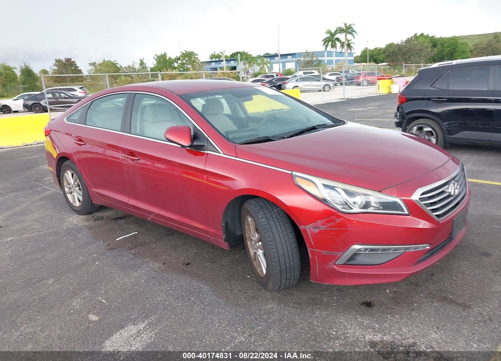 2015 HYUNDAI SONATA SE VIN: 5NPE24AF7FH216286