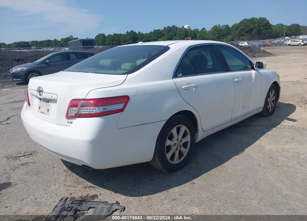 2011 TOYOTA CAMRY LE VIN: 4T1BF3EK8BU632996