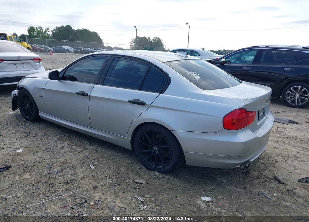 2009 BMW 328I VIN: WBAPH77549NL84914