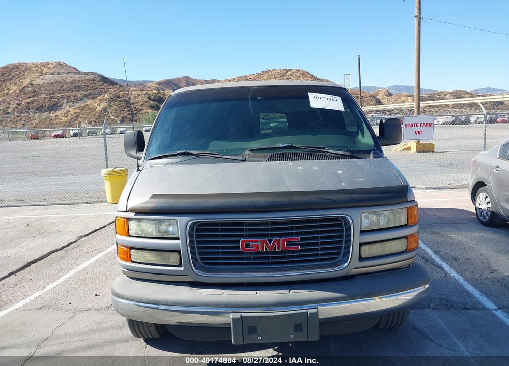 2002 GMC SAVANA STANDARD VIN: 1GKGG25R921136271