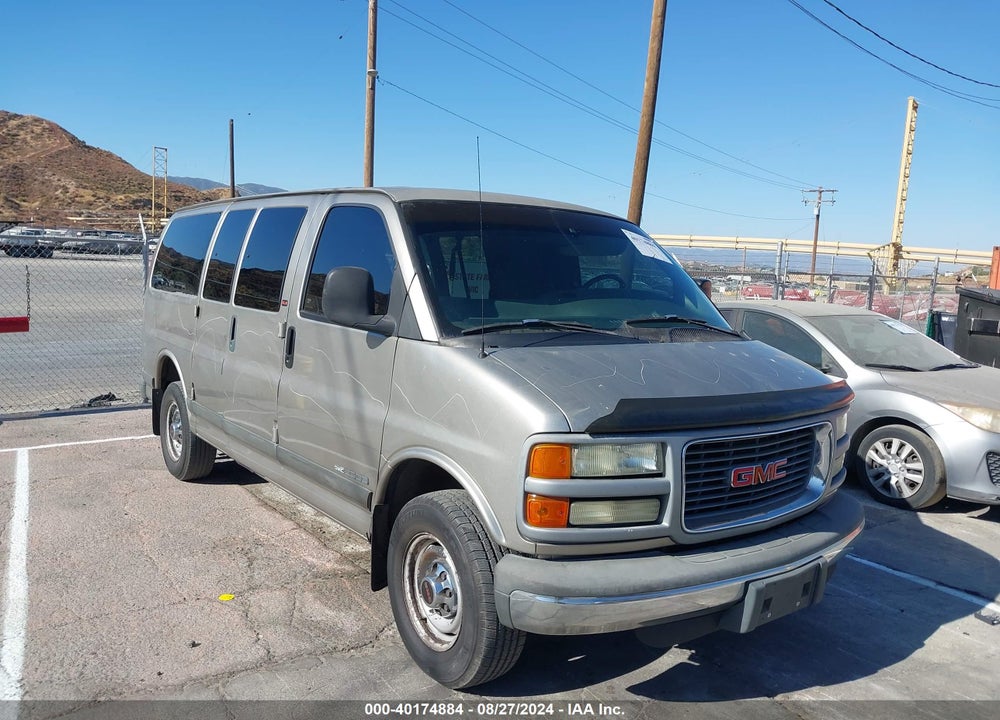 2002 GMC SAVANA STANDARD VIN: 1GKGG25R921136271