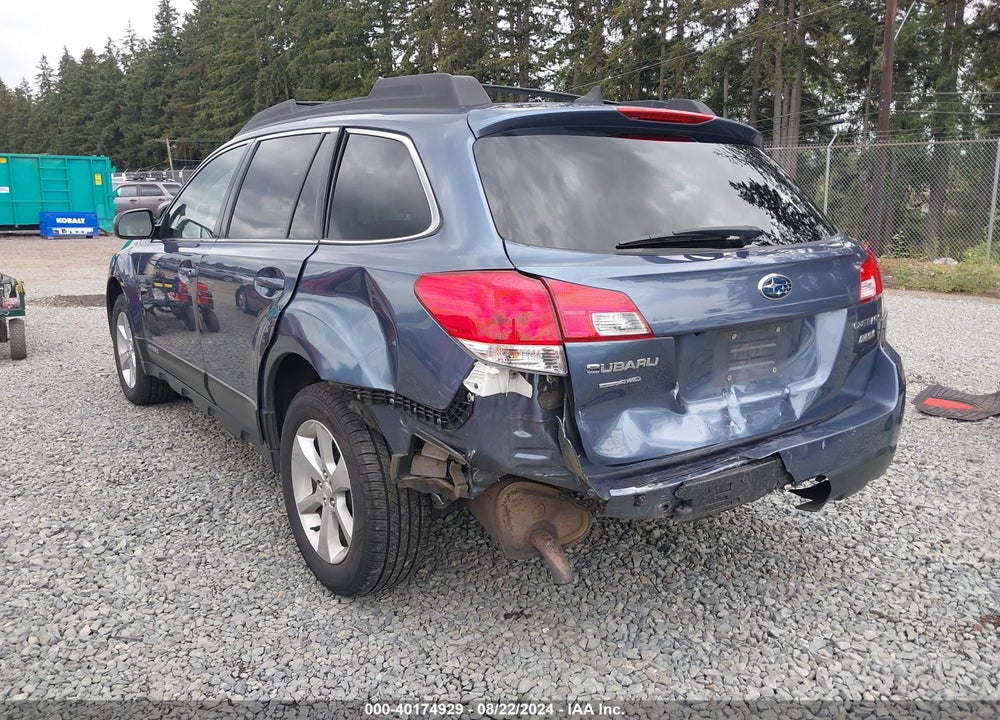 2013 SUBARU OUTBACK 2.5I LIMITED VIN: 4S4BRBKC1D3313639
