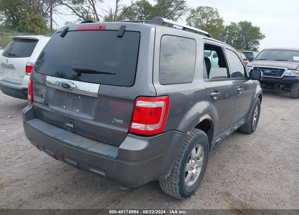 2010 FORD ESCAPE LIMITED VIN: 1FMCU9EG2AKC13884