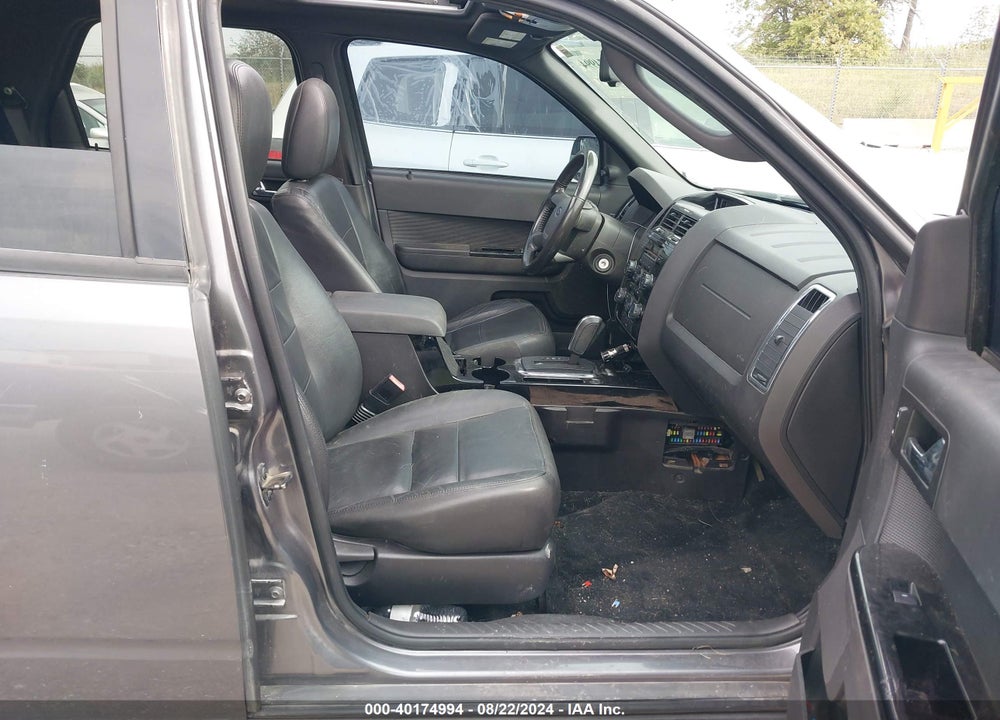 2010 FORD ESCAPE LIMITED VIN: 1FMCU9EG2AKC13884