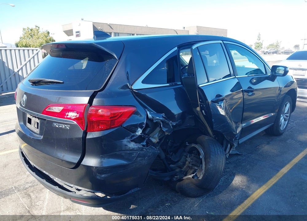 2014 ACURA RDX VIN: 5J8TB3H32EL002704