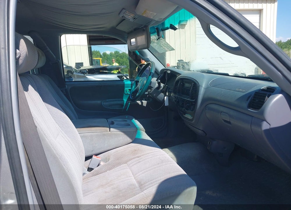 2001 TOYOTA TUNDRA VIN: 5TBBT44101S177102