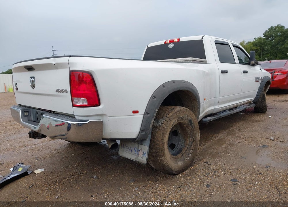 2018 RAM 3500 TRADESMAN  4X4 8' BOX VIN: 3C63RRGLXJG136437