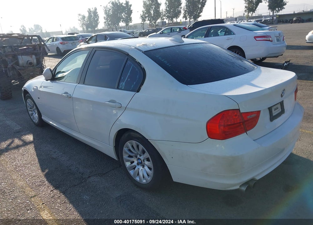 2009 BMW 3 SERIES VIN: WBAPH53579A435694