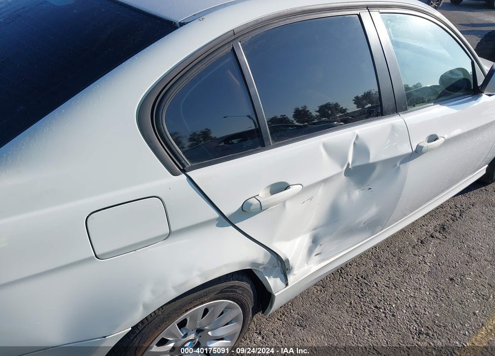 2009 BMW 3 SERIES VIN: WBAPH53579A435694