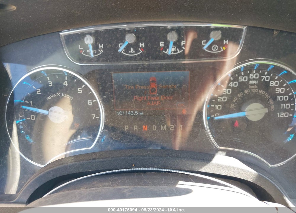 2011 FORD F-150 LARIAT VIN: 1FTFW1CT7BFB15912