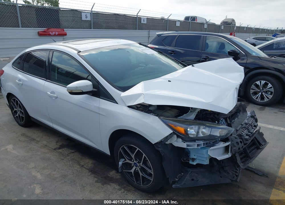 2017 FORD FOCUS SEL VIN: 1FADP3H20HL343833