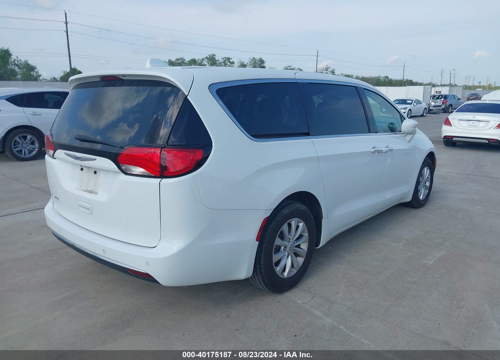 2020 CHRYSLER PACIFICA TOURING VIN: 2C4RC1FG1LR176123