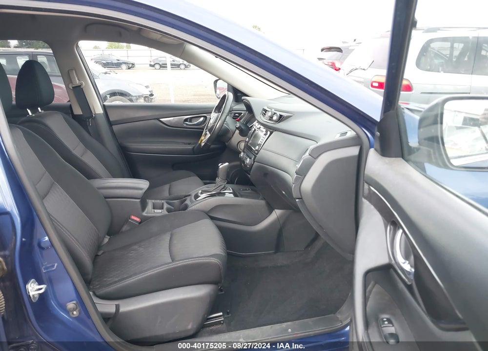 2019 NISSAN ROGUE SV VIN: JN8AT2MVXKW395368