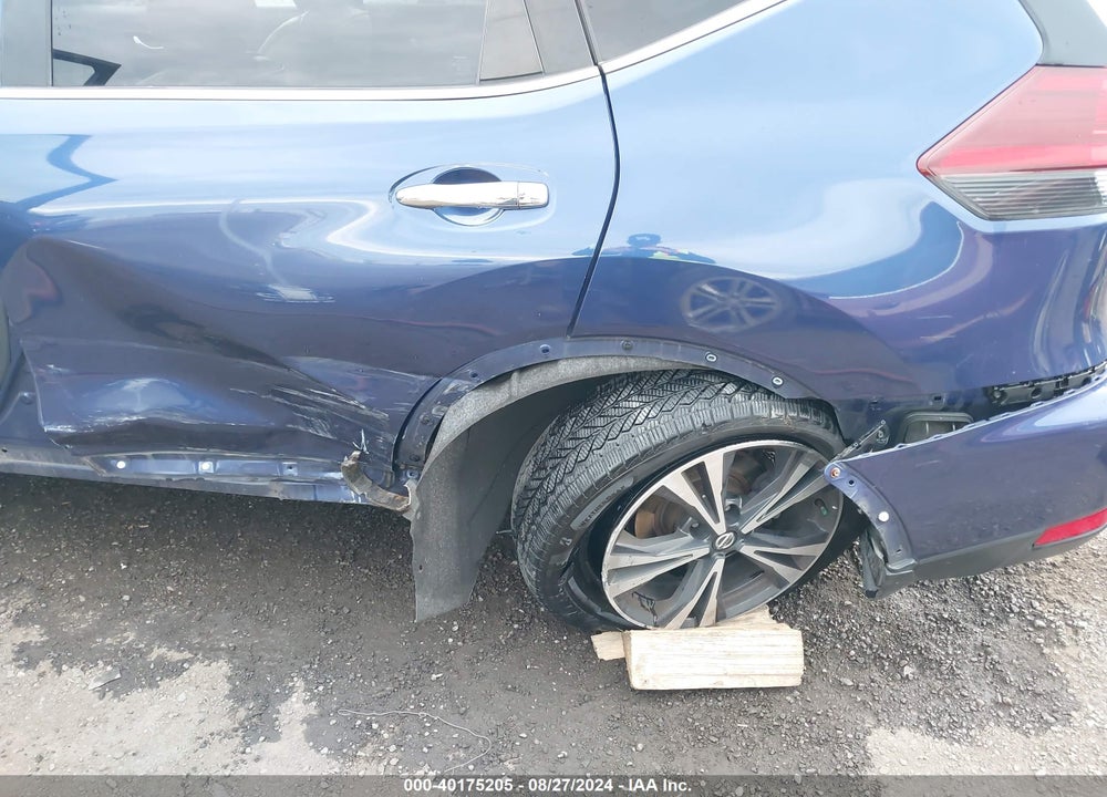 2019 NISSAN ROGUE SV VIN: JN8AT2MVXKW395368