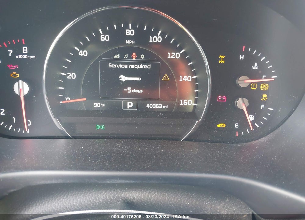 2018 KIA SORENTO 3.3L EX VIN: 5XYPHDA5XJG427786