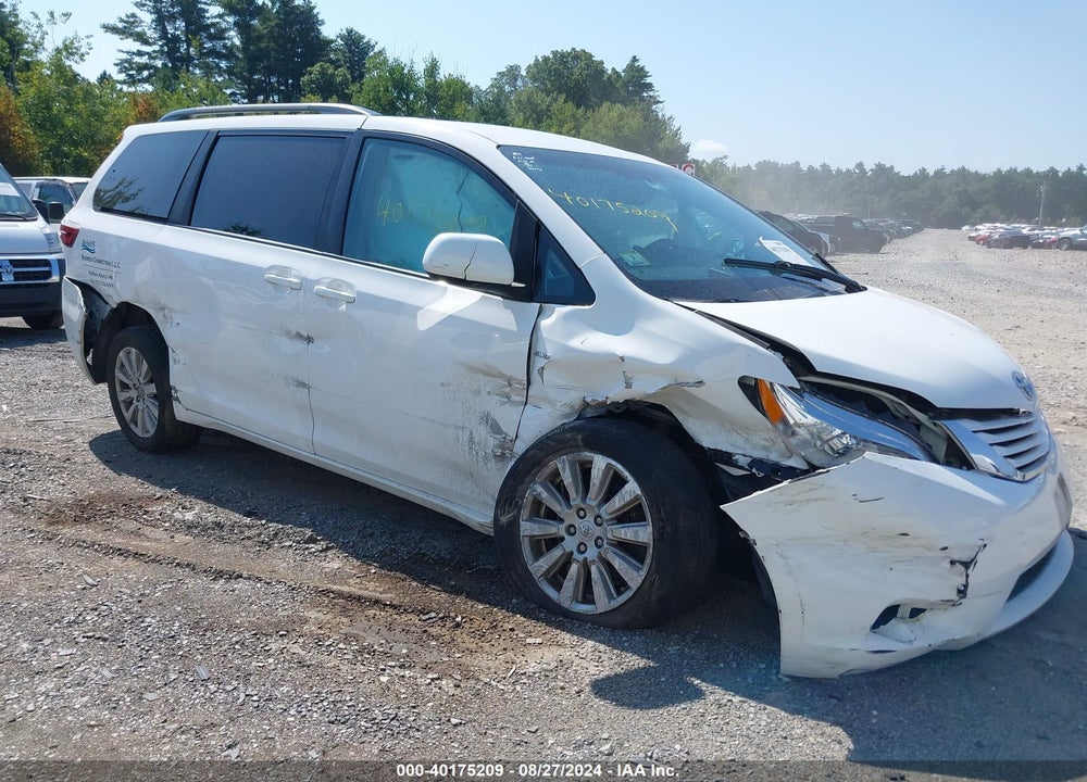 2017 TOYOTA SIENNA LE 7 PASSENGER VIN: 5TDJZ3DC0HS154779