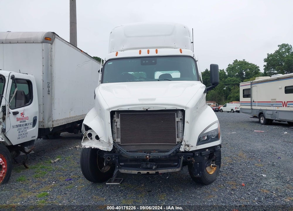 2022 FREIGHTLINER NEW CASCADIA 116 VIN: 1FUJHTDV3NLNE2434
