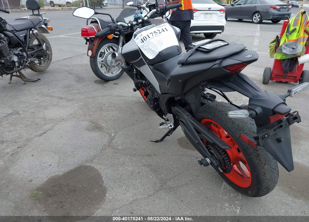 2020 YAMAHA MT-03 VIN: MH3RH20Y0LK003749