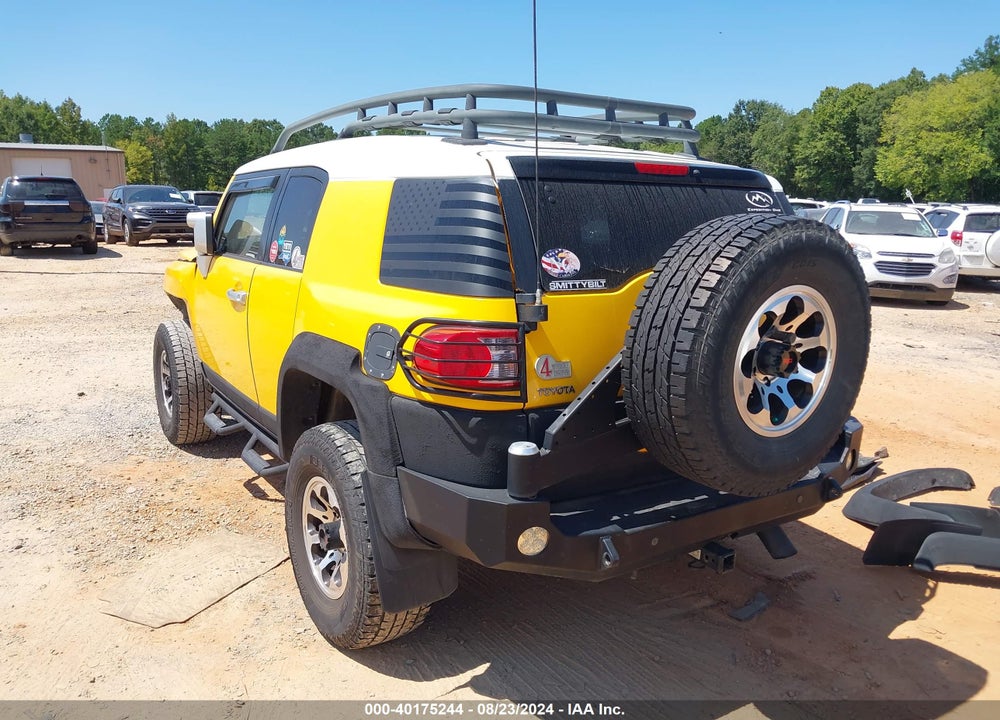 2007 TOYOTA FJ CRUISER VIN: JTEBU11FX70008408