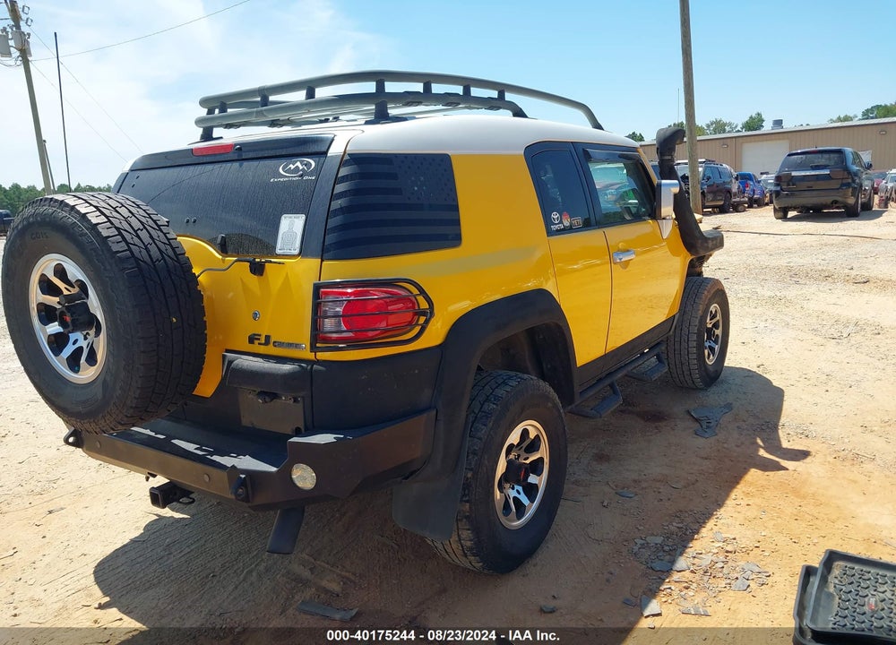 2007 TOYOTA FJ CRUISER VIN: JTEBU11FX70008408
