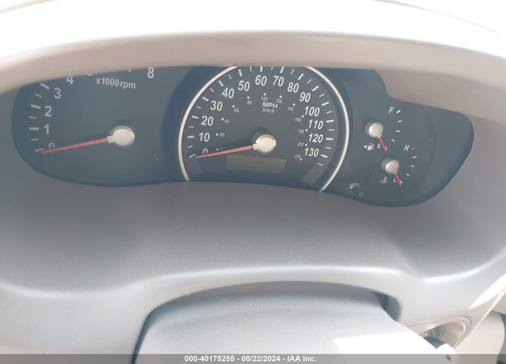 2006 KIA SEDONA EX/LX VIN: KNDMB233466082172