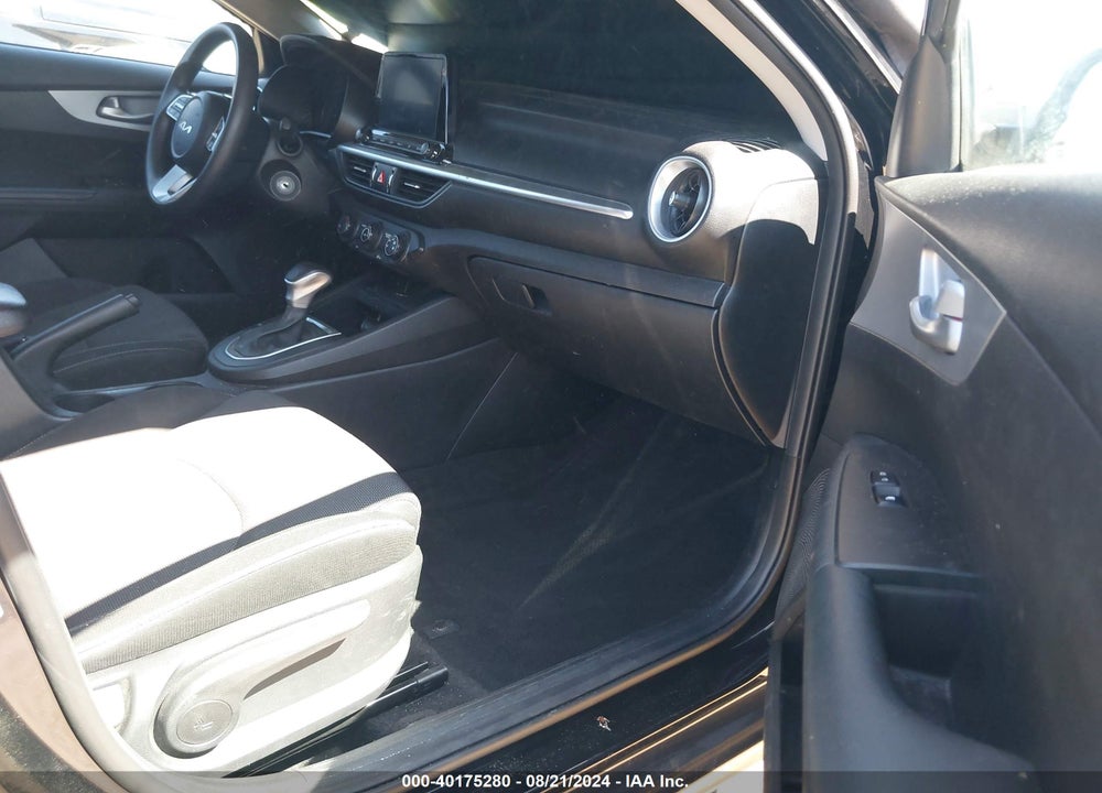 2023 KIA FORTE LXS VIN: 3KPF24ADXPE569601