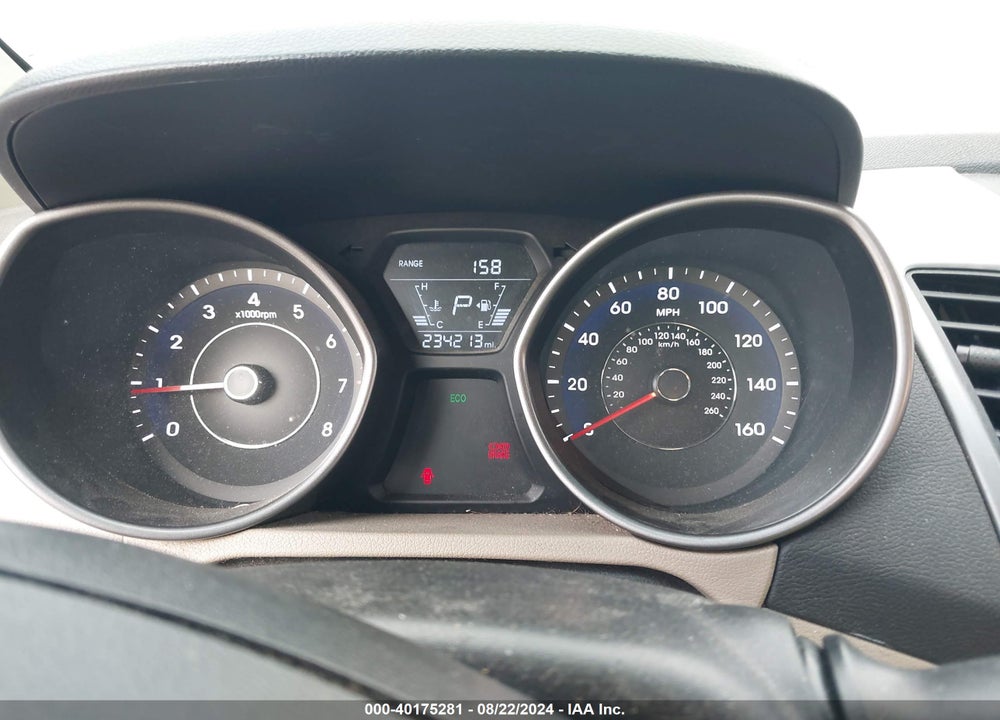 2015 HYUNDAI ELANTRA SE VIN: 5NPDH4AE0FH568370