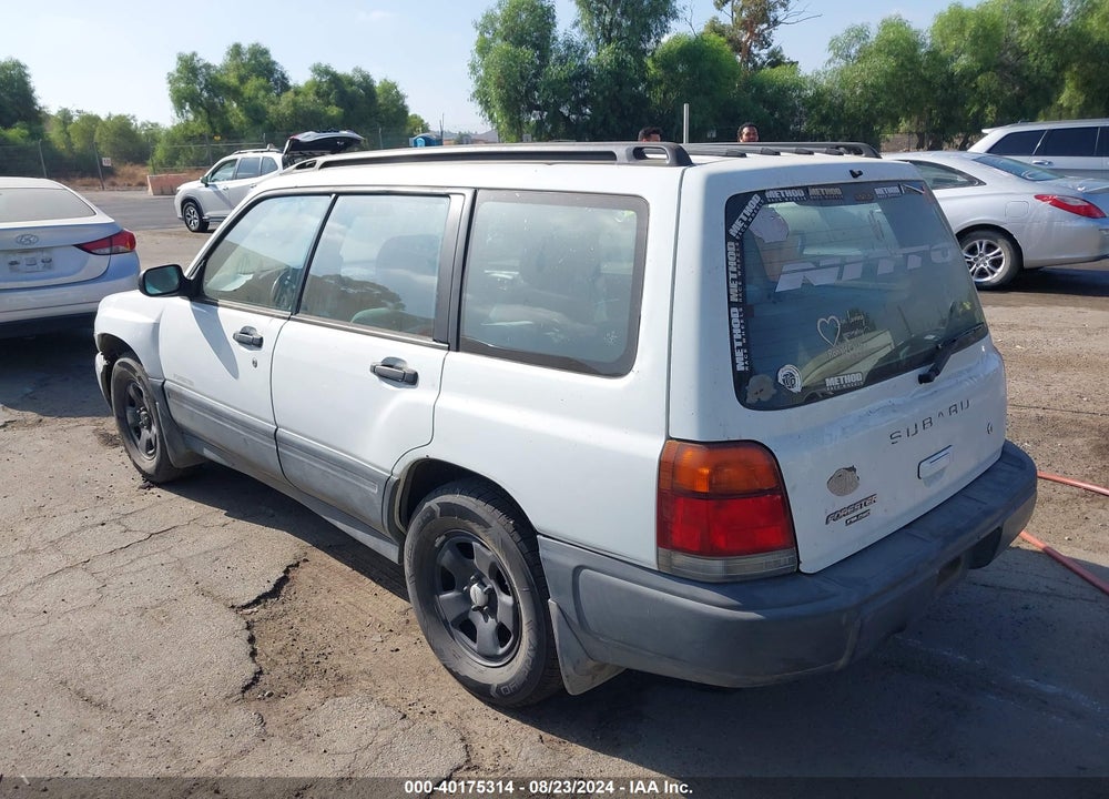 2000 SUBARU FORESTER L VIN: JF1SF6359YH722152