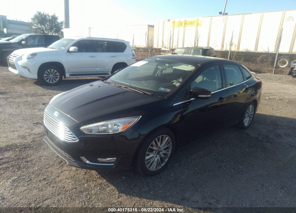 2018 FORD FOCUS TITANIUM VIN: 1FADP3J27JL289138