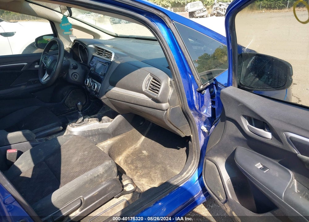2017 HONDA FIT LX VIN: 3HGGK5G54HM705952