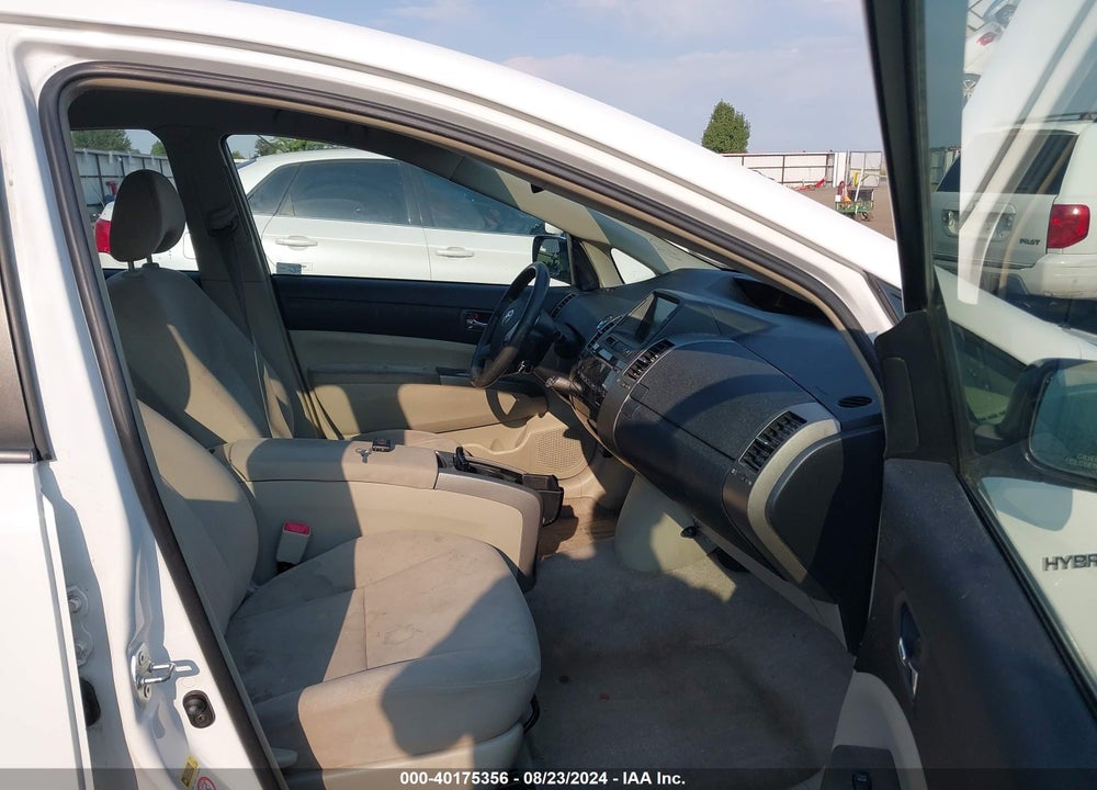 2007 TOYOTA PRIUS VIN: JTDKB20U577556422