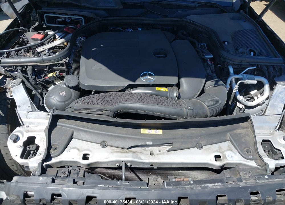 2022 MERCEDES-BENZ E 350 VIN: W1KZF8DB7NB032672