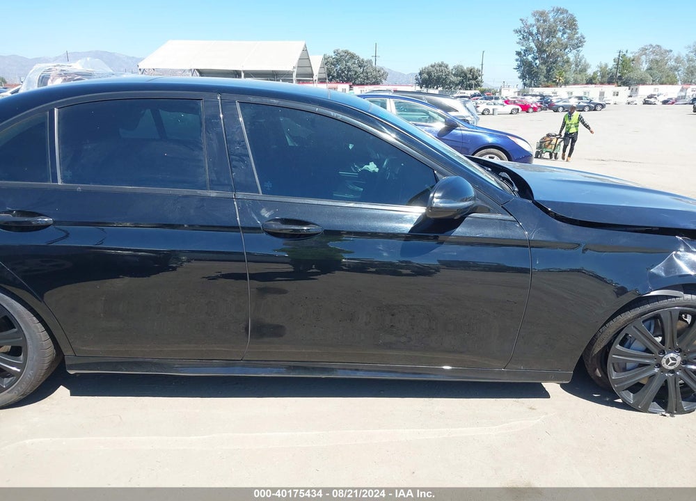 2022 MERCEDES-BENZ E 350 VIN: W1KZF8DB7NB032672
