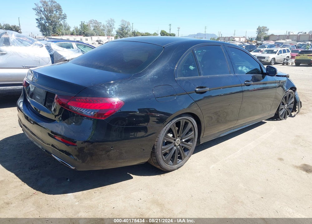 2022 MERCEDES-BENZ E 350 VIN: W1KZF8DB7NB032672
