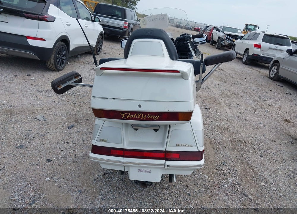 1996 HONDA GL1500 SE12 VIN: 1HFSC2230TA803219