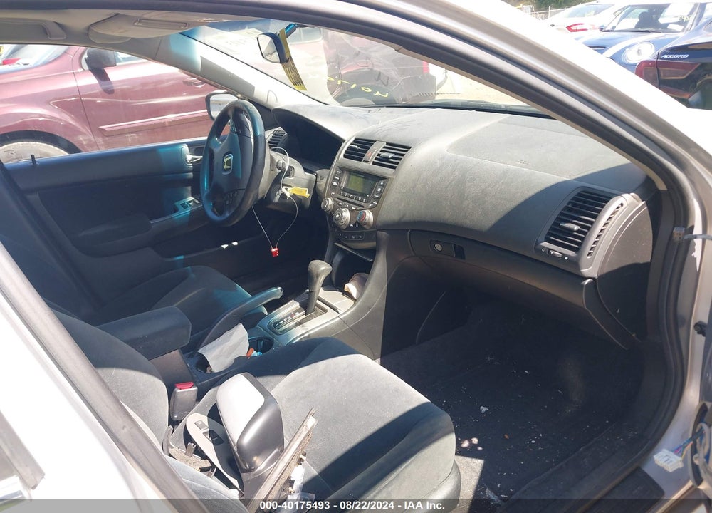 2003 HONDA ACCORD 2.4 EX VIN: 1HGCM56613A103387