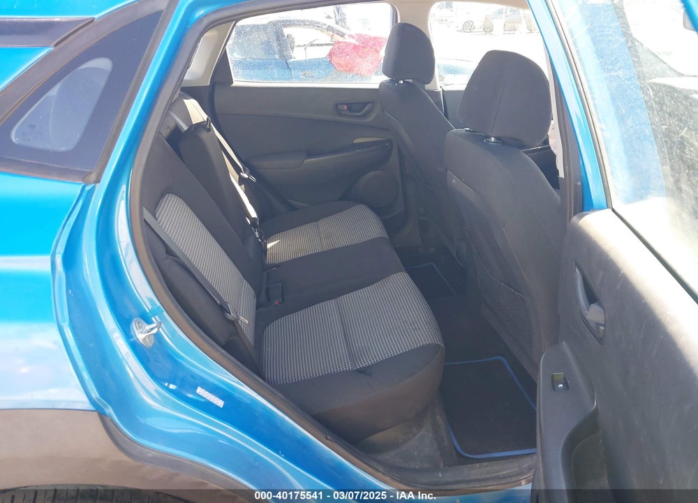 2020 HYUNDAI KONA SE VIN: KM8K12AA6LU503713