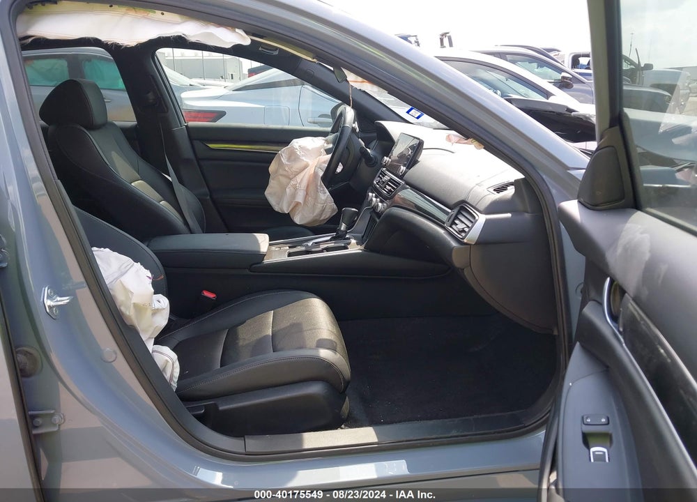2022 HONDA ACCORD SPORT VIN: 1HGCV1F3XNA108179