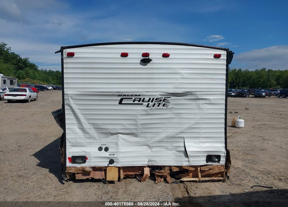 2018 SALEM BY FOREST RIVE CRUISE LITE SERIES M VIN: 4X4TSMY27J7416487