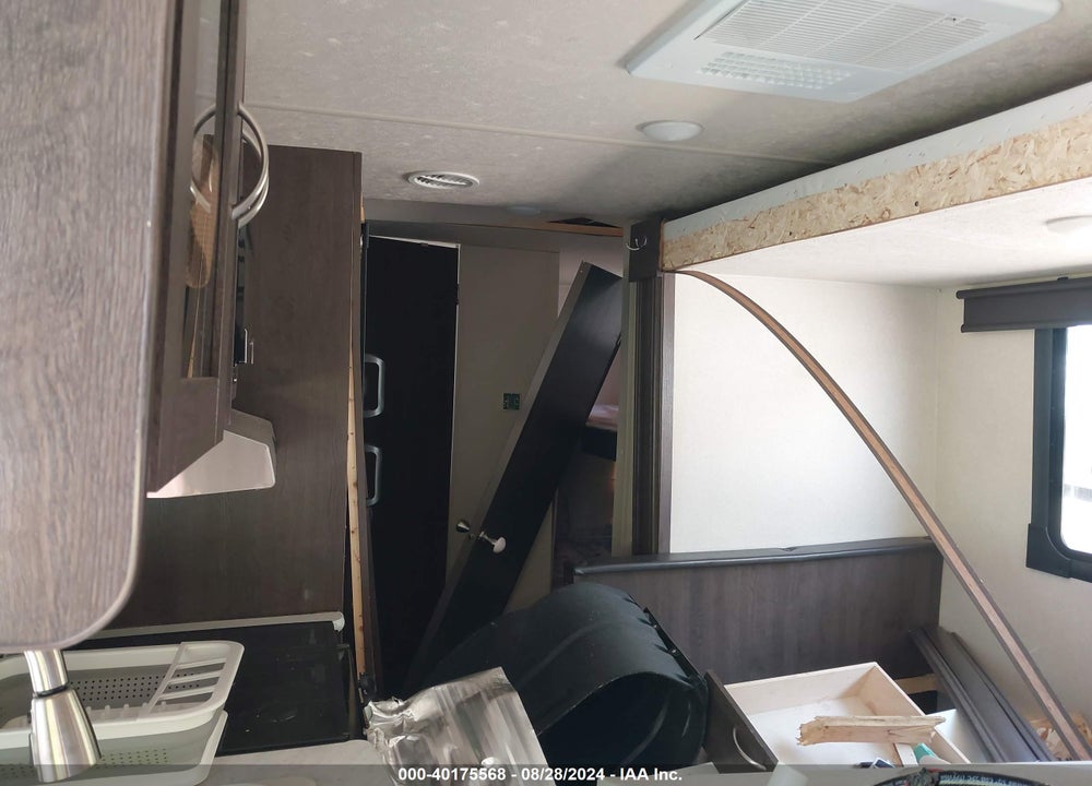 2018 SALEM BY FOREST RIVE CRUISE LITE SERIES M VIN: 4X4TSMY27J7416487