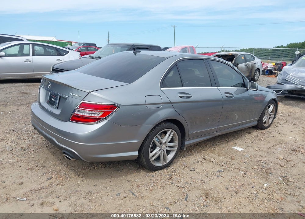 2013 MERCEDES-BENZ C 300 LUXURY 4MATIC/SPORT 4MATIC VIN: WDDGF8ABXDR260912