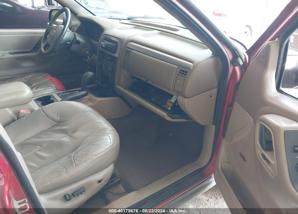 2001 JEEP GRAND CHEROKEE LAREDO VIN: 1J4GX48S71C722907