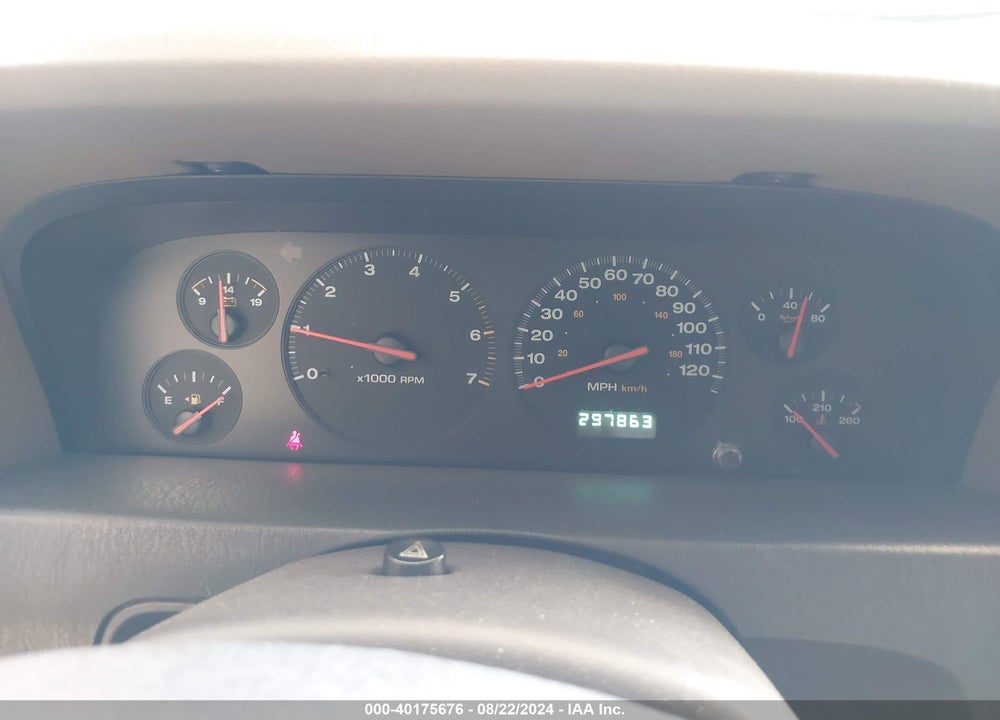 2001 JEEP GRAND CHEROKEE LAREDO VIN: 1J4GX48S71C722907