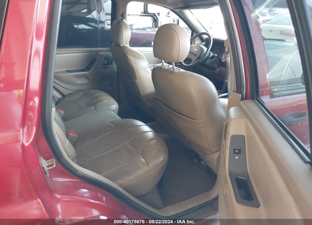 2001 JEEP GRAND CHEROKEE LAREDO VIN: 1J4GX48S71C722907