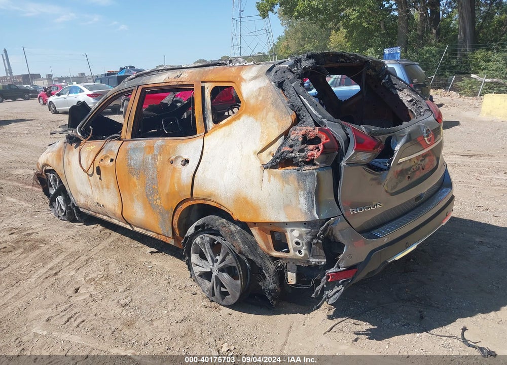 2020 NISSAN ROGUE SV VIN: JN8AT2MT0LW040967