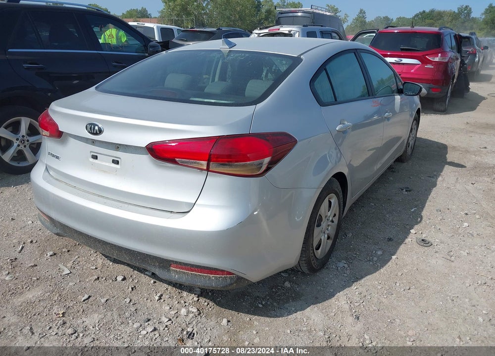 2017 KIA FORTE LX VIN: 3KPFK4A78HE130408