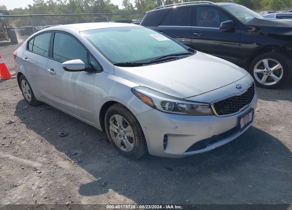 2017 KIA FORTE LX VIN: 3KPFK4A78HE130408